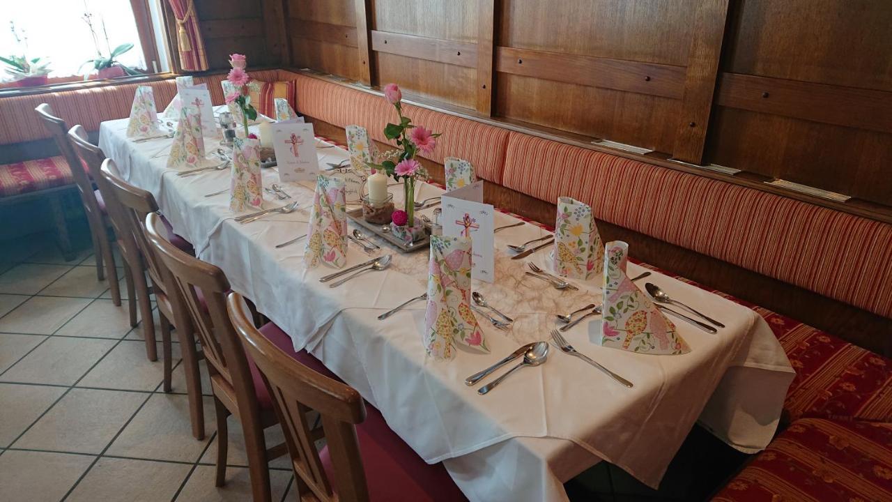 Hotel-Restaurant Burgblick Дорфгаштайн Экстерьер фото