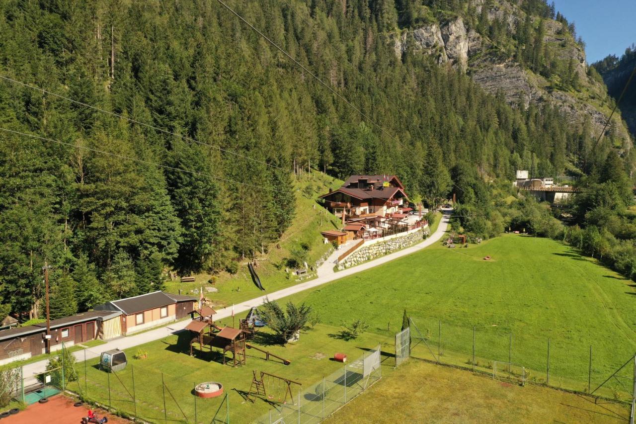 Hotel-Restaurant Burgblick Дорфгаштайн Экстерьер фото