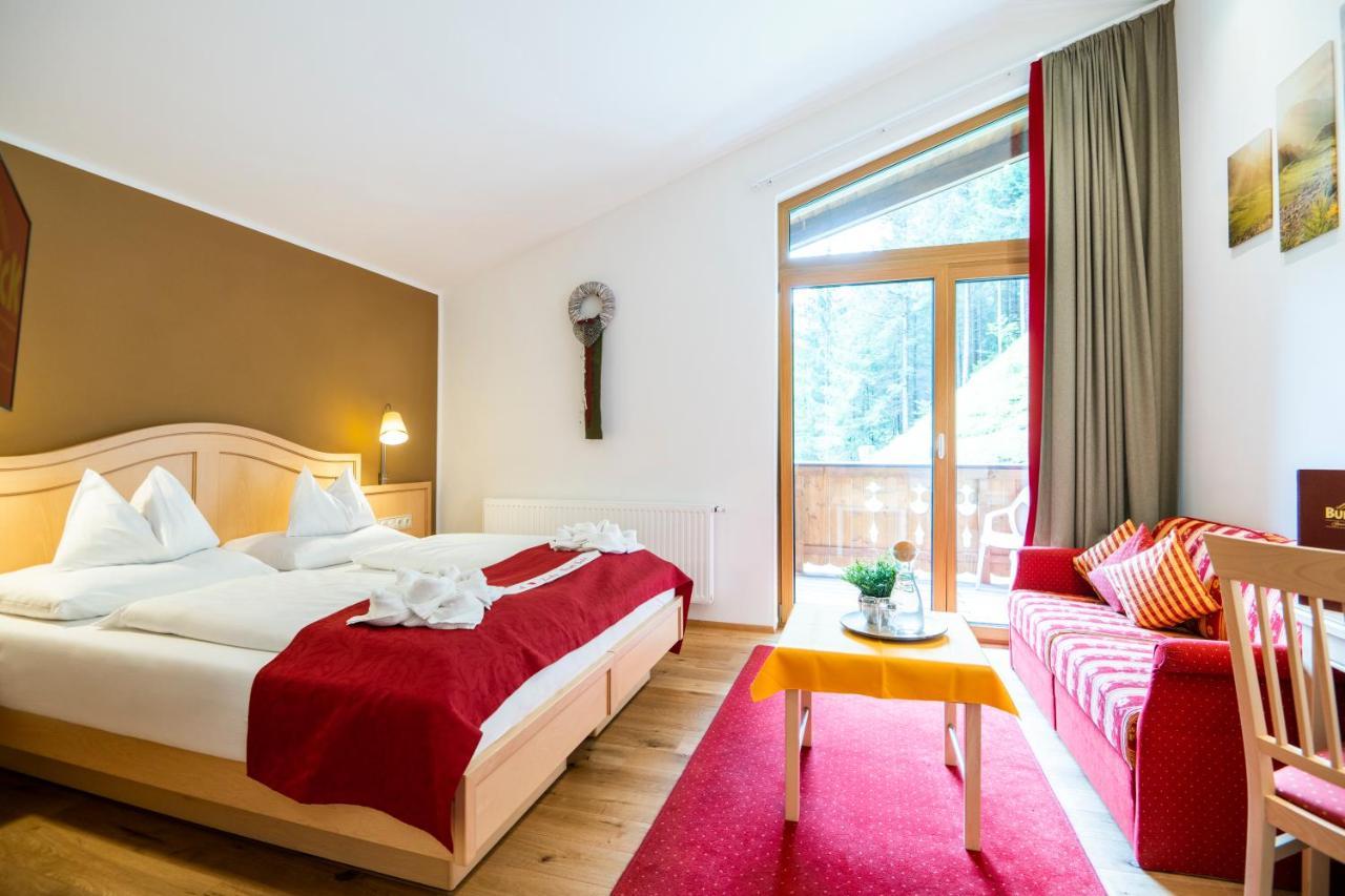 Hotel-Restaurant Burgblick Дорфгаштайн Экстерьер фото